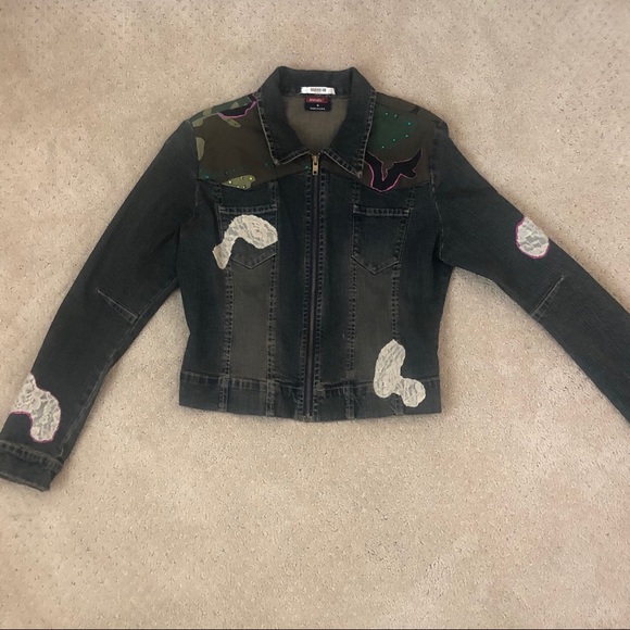 Angel Jeans Camouflage Denim Jacket With Detailing - Picture 5 of 16